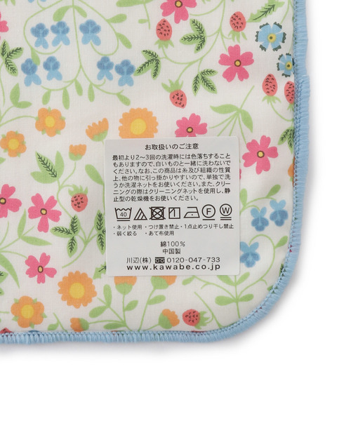 Laura*❤︎*rr*•.¸¸.*✤*さま専用ページ　リバティ　ハンカチ LIBERTY リバティ タオルハンカチ レディース 合わせタオル 花柄
