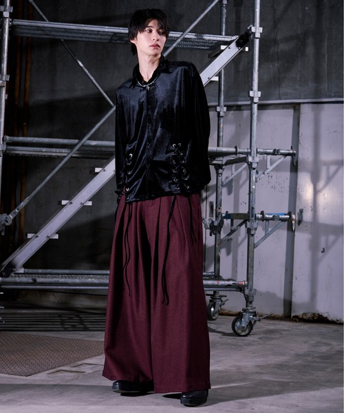 Ellno Loset（エルノロゼット） シャツ Wレースアップベロアシャツ