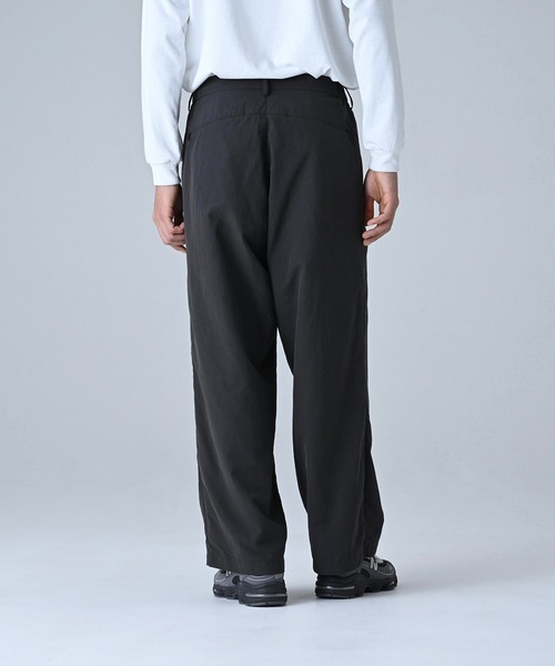 New Balance スラックス MET24 Relax Pants メンズ : ZOZOTOWN