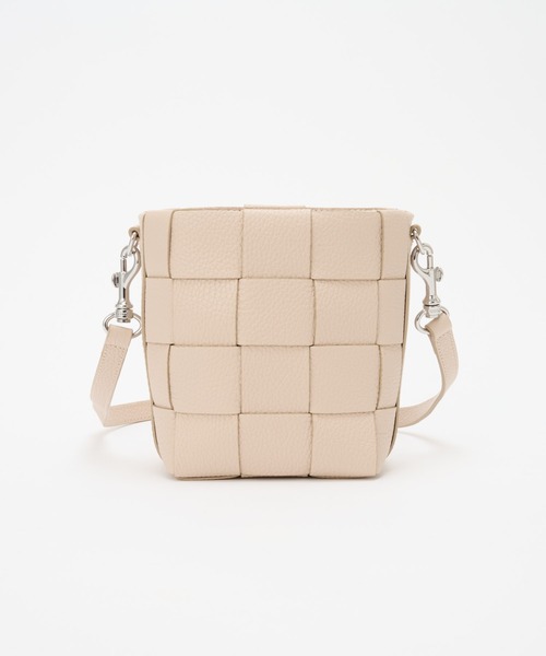 IACUCCI ショルダーバッグ バッグ ベルタ MINI CERVO レディース