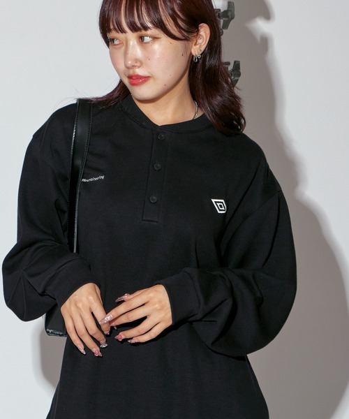 WHITE MOUNTAINEERING（ホワイトマウンテニアリング） tシャツ White