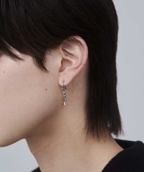WYZ つけっぱなし サージカルステンレス アレルギー対応 ピアス