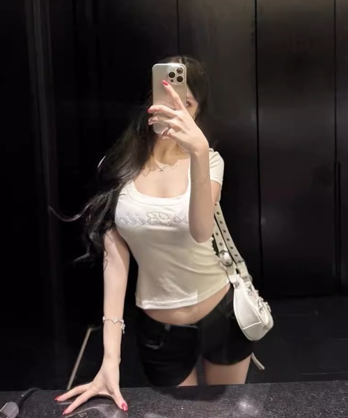 「.KOM」 半袖Tシャツ M ホワイト レディース_画像5