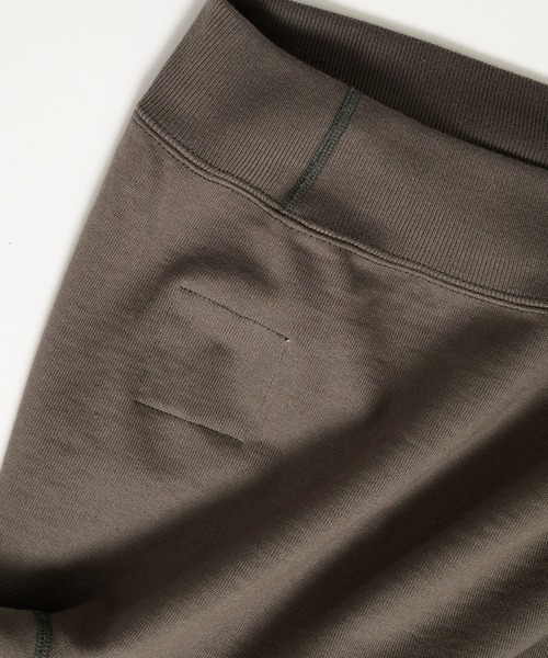 トレーナー スウェット 「MARKAWARE」HUGE SHORT SWEAT／スラックスに合う，360度美シルエットショートスウェット メンズの画像