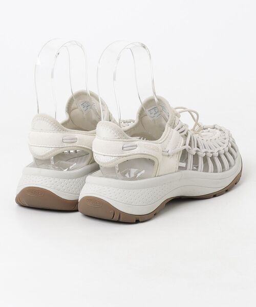 「KEEN」 フラットサンダル 24.5cm ホワイト レディース_画像2
