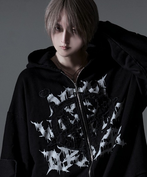 ililil（イルイルイル） パーカー 「ililil/イルイルイル」「悪ぶっ