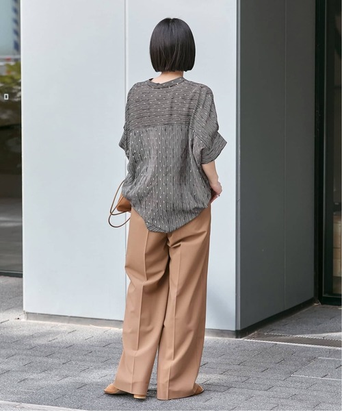 ブラウス シャツ 「追加」DEVEAUX GOLDラメモノトーンシャツ レディースの画像