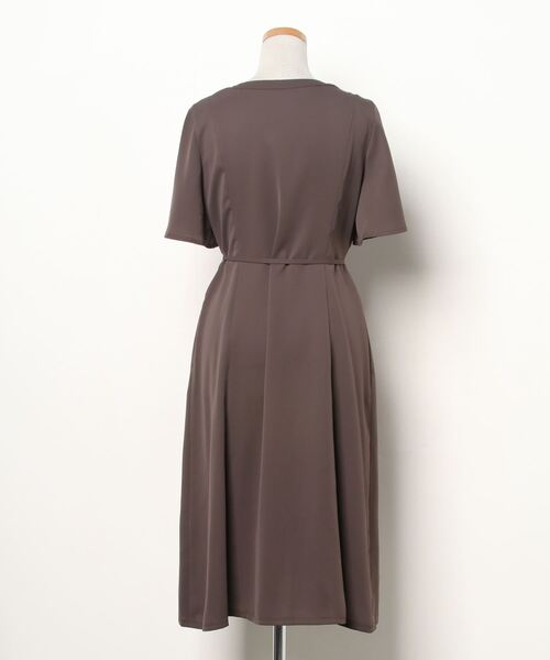 「NATURAL BEAUTY BASIC」 半袖ワンピース MEDIUM ブラウン レディース_画像2