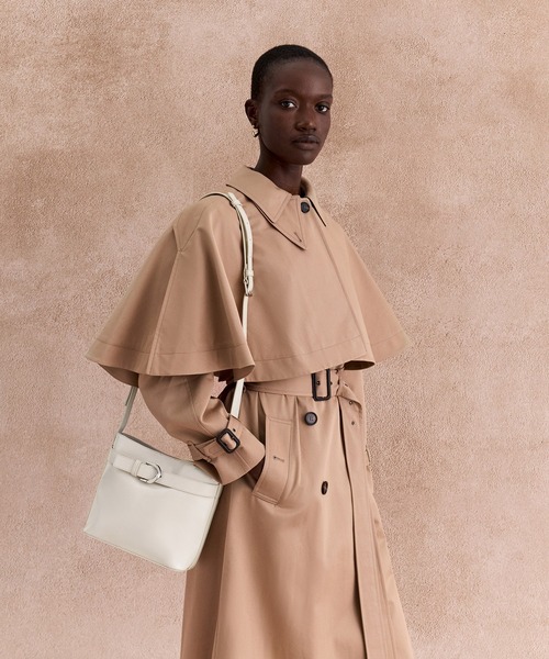 CHARLES & KEITH◆Gabine レザーベルトホーボーバッグ◆送料込 CHARLES & KEITH｜Gabine ガビーヌ レザーベルトホーボーバッグ