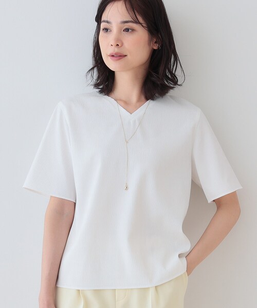 春SALE！【洗える／凹凸素材】シンプルVネックブラウス 春SALE！【洗える／凹凸素材】シンプルVネックブラウス（シャツ