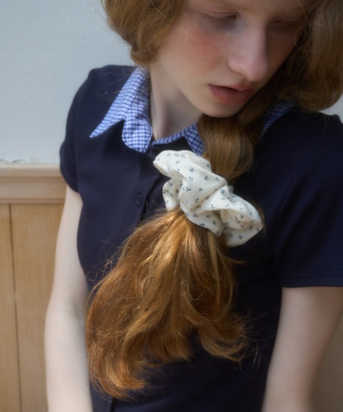 Birthday room ヘアゴム 小花柄シュシュ/Small floral scrunchie