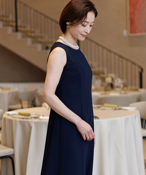 【美品】form forma グレイッシュブルー ドレス 上品 結婚式 お呼ばれ form forma（フォルムフォルマ） ドレス 「洗える」レースブラウス