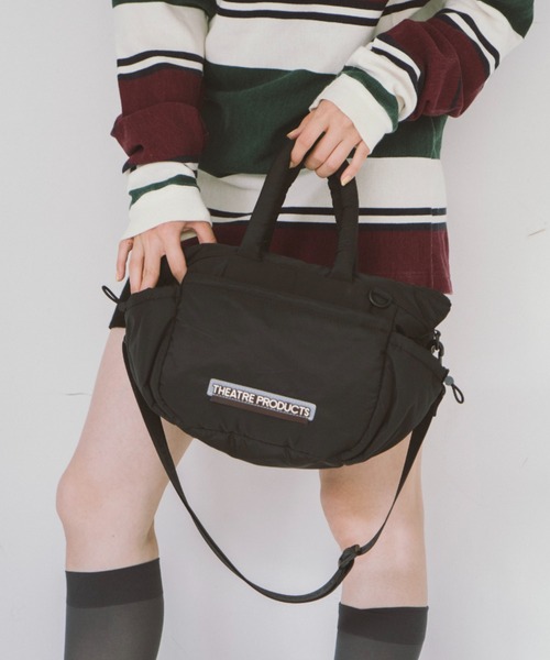 美品！！ THEATRE PRODUCTS ブラックショルダーバッグM THEATRE PRODUCTS ショルダーバッグ バッグ パファー2WAY