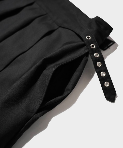 パンツ Camphor wood EYELET PLEATS WRAP SKIRT EYELET PLEATS WRAP SKIRT – CAMPHOR WOOD - OFFICIAL ONLINE STORE