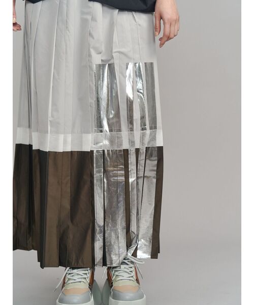 UN3D.（アンスリード） ロング スカート FOIL PRINT PLEATS SK