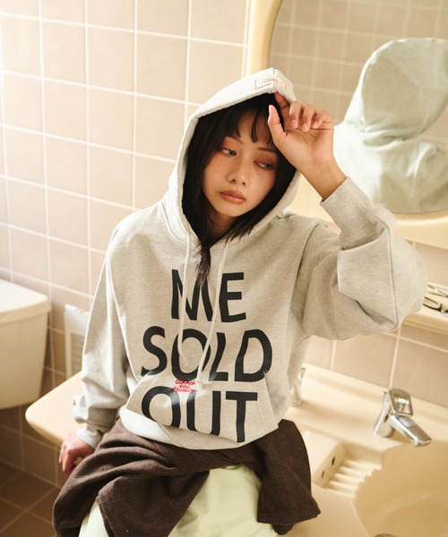 common gull products. パーカー 巡る言葉とフーディー レディース