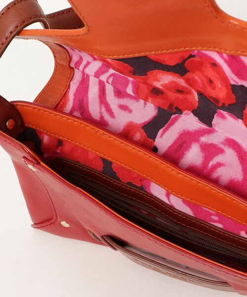 kate spade レッド ハンドバッグ kate spade NEW YORK（ケイト・スペード ニューヨーク） ハンドバッグ