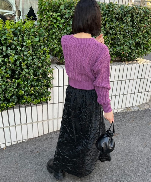 ニット セーター Vネッククロップドケーブルニット レディース