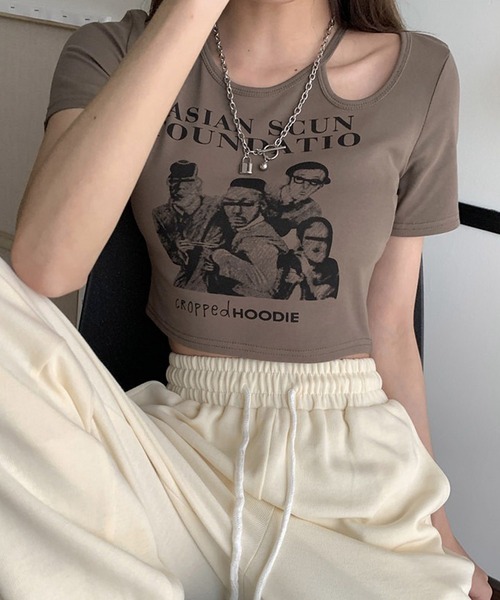 tシャツ 2WAYカットアウトコンパクトTシャツ レディース 楽天市場】カットアウト tシャツの通販
