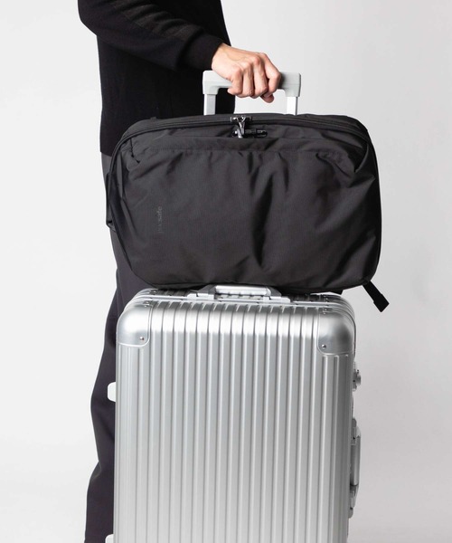 デイバック リュック PACKSAFE X 16” commuter backpack パックセーフ バックパック メンズの画像
