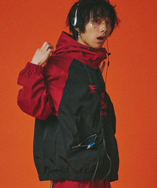 GALFY（ガルフィー） ナイロンジャケット GALFY-わんわんFCウインド