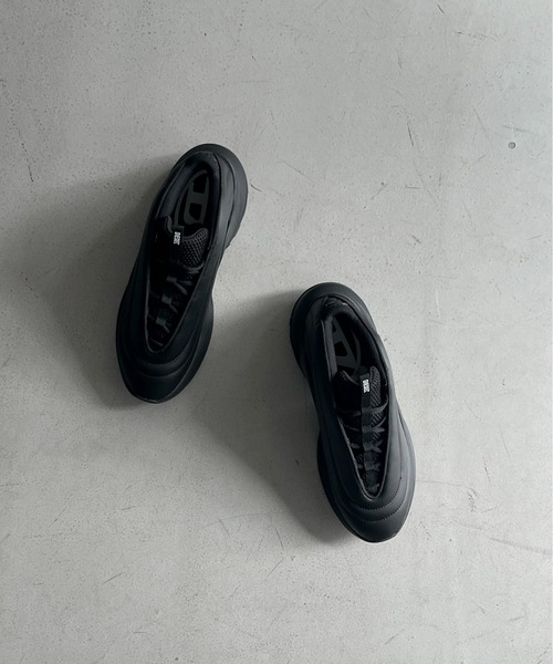 Diesel S-D-Runner X スリッポンスニーカー☆関税・送料込み☆ セール】ユニセックス スニーカー S-D-RUNNER X（スニーカー
