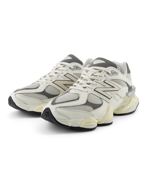 「New Balance」 ローカットスニーカー 24.5cm ホワイト×グレー レディース