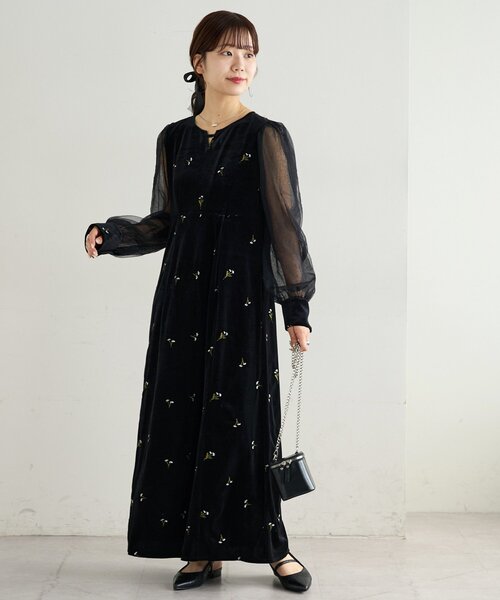 Discoat（ディスコート） ドレス 「オケージョン」ベロア刺繍