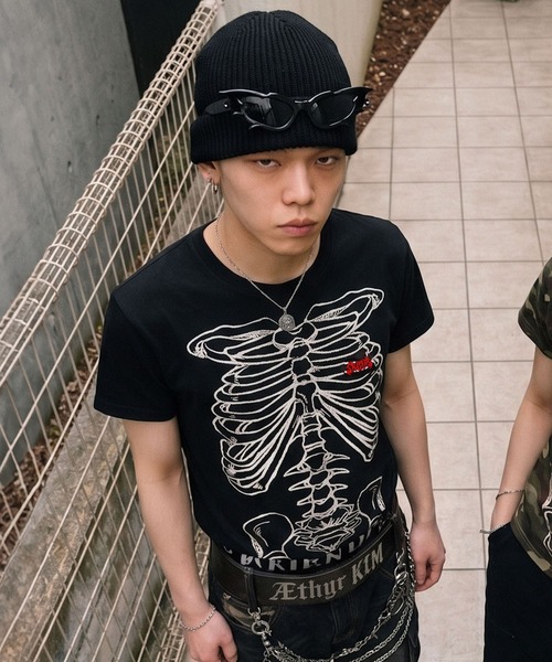 SPINNS（スピンズ） tシャツ 短丈グラフィック半袖Tシャツ/スケルトン