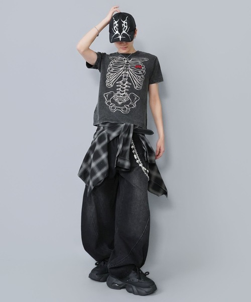 SPINNS（スピンズ） tシャツ 短丈グラフィック半袖Tシャツ/スケルトン