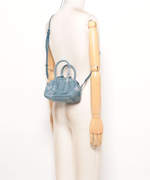 MARC JACOBS（マーク・ジェイコブス） ショルダーバッグ バッグ