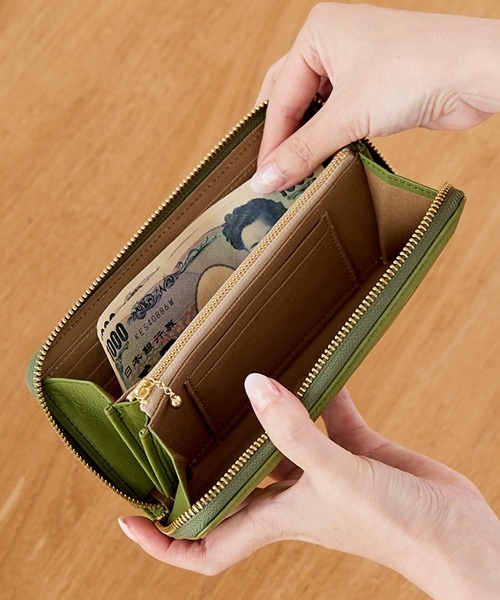 美品　ズッケロ 長財布 レディース zucchero ブランド 水玉 ドット 財布 zucchero ズッケロ 長財布 レディース 日本製 水玉 ドット