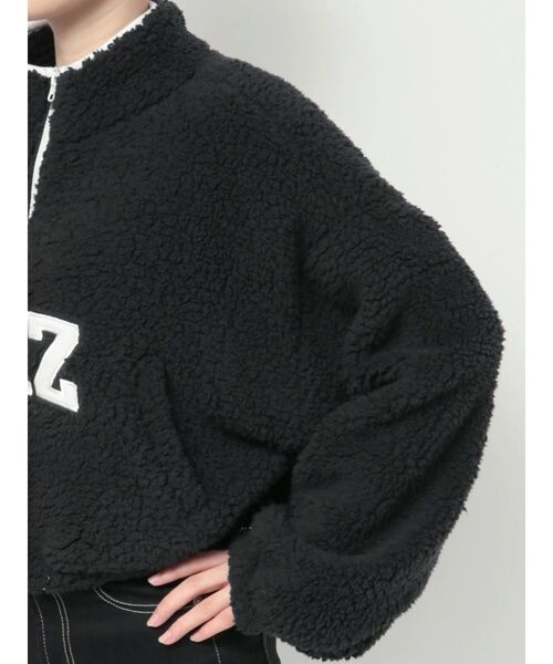 GYDA（ジェイダ） パーカー PAZハーフZIPボアショートトップス