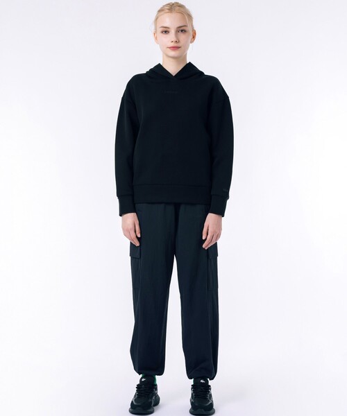 スタイリッシュな【LACOSTE】ダブルフェイス パーカー 24SS新作 セール】 ブランドネームロゴステッチ クロップド丈 ダブル