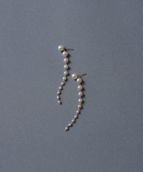 Lilas ピアス 11ピースパールグラデーションピアス K10（両耳 