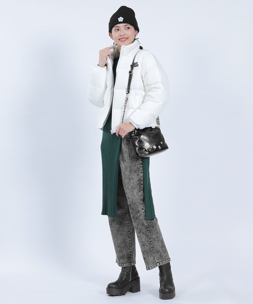 極美品☆マリークワント　ビジューデイジーファーBIGパーカ　フーディ　ベージュ MARY QUANT ショルダーバッグ バッグ マリークワント mary quant