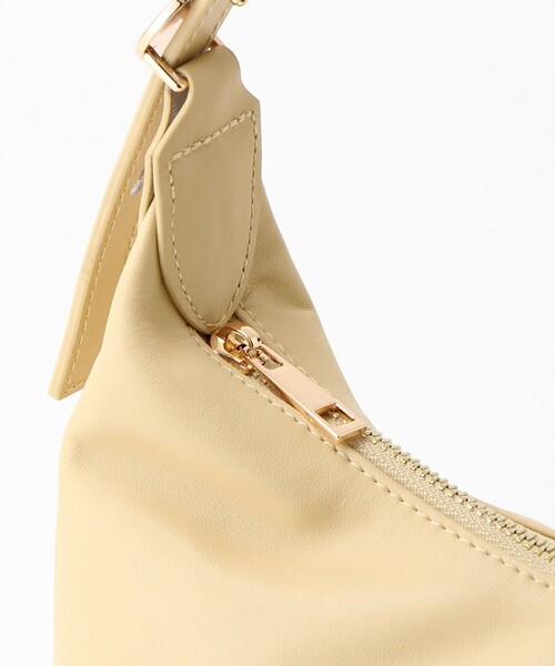 beauty&youth unitedarrowsレザースクエアショルダーバッグ BEAUTY＆YOUTH UNITED ARROWS ショルダーバッグ バッグ レザー