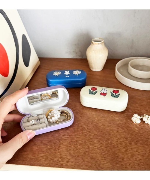 Miffy（ミッフィー） ポーチ Dick Bruna キャリングコンパクトミラー
