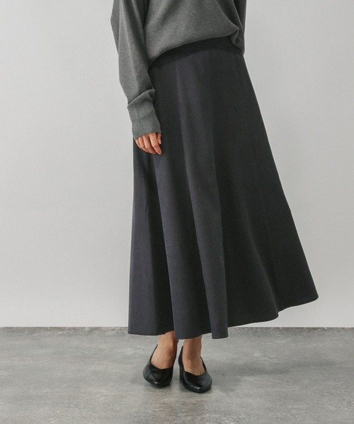 ❀未使用❀【Reflect】コーデュロイ　フレアスカート DAY CLOSET スカート 「ロング丈/中厚手」大人っぽ コーデュロイ