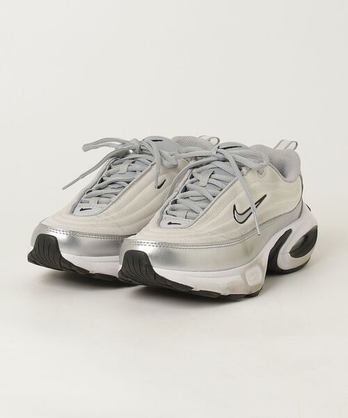 【新品】ナイキ　レディース　スニーカー　テクノ　23センチ　白＆シルバー NIKE（ナイキ） ローカットスニーカー 23 シルバー レディース