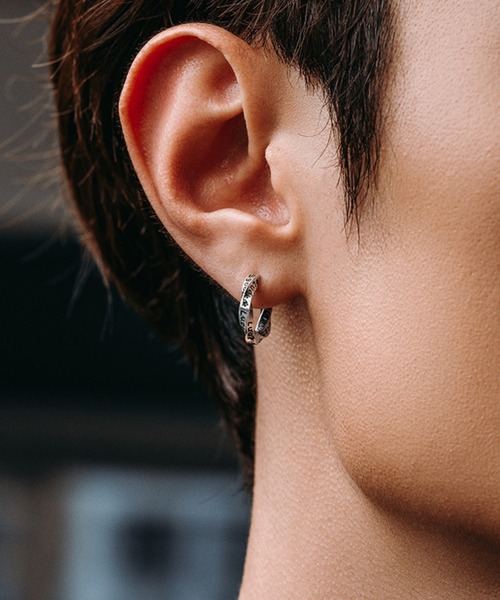 B.I.D. ピアス 「Bz」「456894」メンズロゴツイストフープピアス(RZ