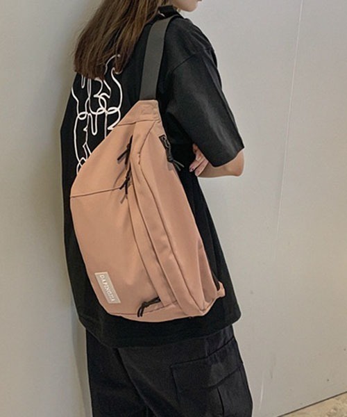 BLAHOL ヒップバック　メッセンジャー　ウェスト　ボディー　バック HipBag – BLAHOL Messenger Bags