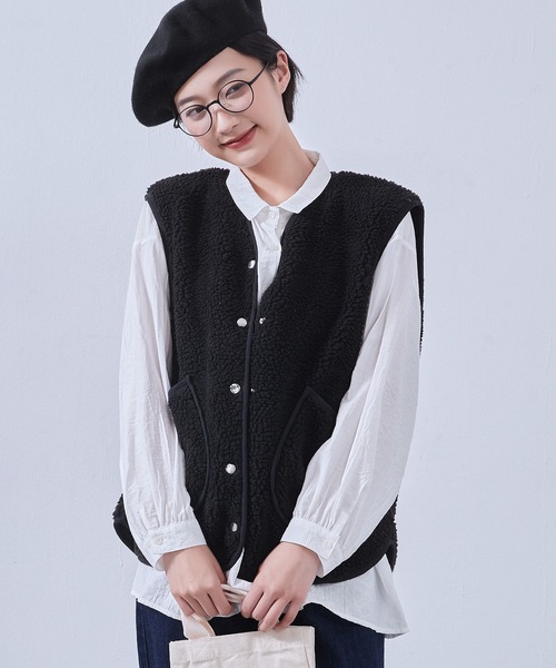 ベスト ジレ On One's Own 縁取りパッチポケットコージーボアベスト レディース