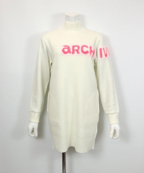ARCHIVIO ハイネックロゴニットワンピース archivio ニット セーター 「LADIES」ハイネックロゴニット