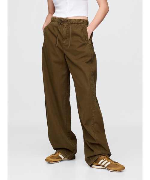GAP パンツ ミッドライズ バレル パラシュートパンツ レディース