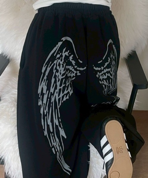 ★FANCY CLUB★バッグ 羽 プリント スウェットパンツ FANCY CLUB｜ファンシークラブのスウェットパンツ通販 - ZOZOTOWN