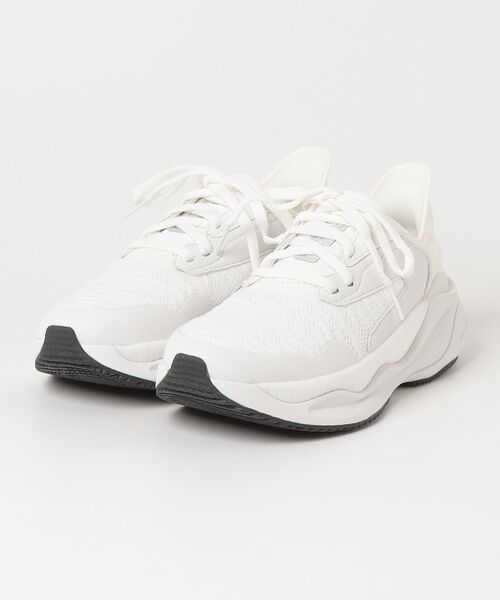 美品✨ clarks スニーカー 23.5㌢ ベルクロ ホワイト クラークス Clarks（クラークス） ウォーキングシューズ スニーカー Clarks Pace