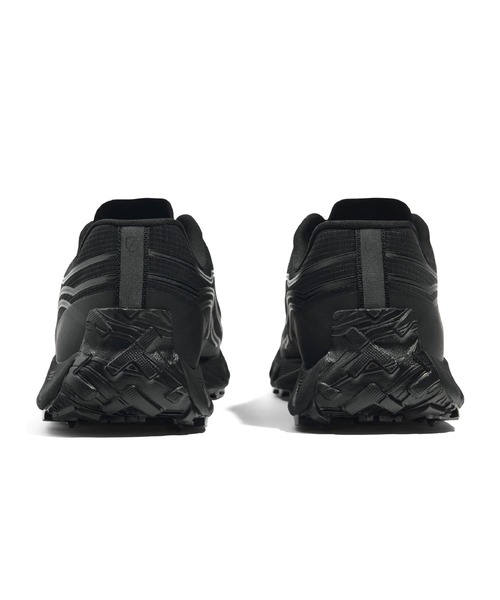 スニーカー norda「ノルダ」- トレイルランニング スニーカー メンズ「MENS NORDA002 Stealth Black ステルスブラック」の画像