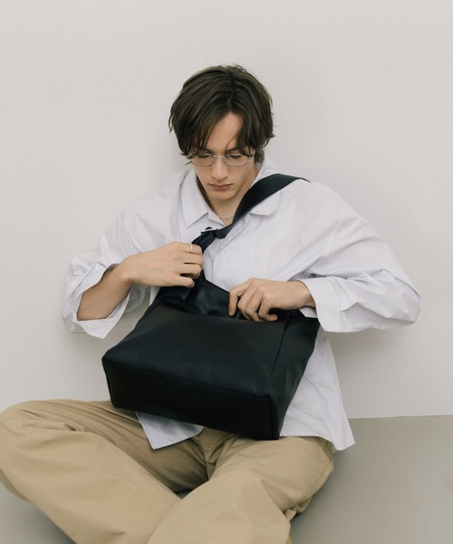 LURAKU ショルダーバッグ 「LURAKU」Synthetic Leather Big Shoulder