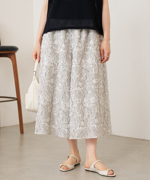 新品同様BEARDSLEY　ジャガード花柄サルエルパンツ BEARDSLEY（ビアズリー） パンツ 花ボーダージャガードサルエルパンツ